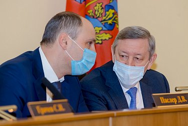 Депутаты провели внеочередное заседание